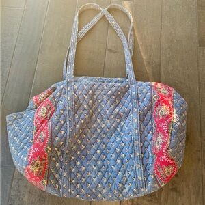 Vera Bradley large quilted tote